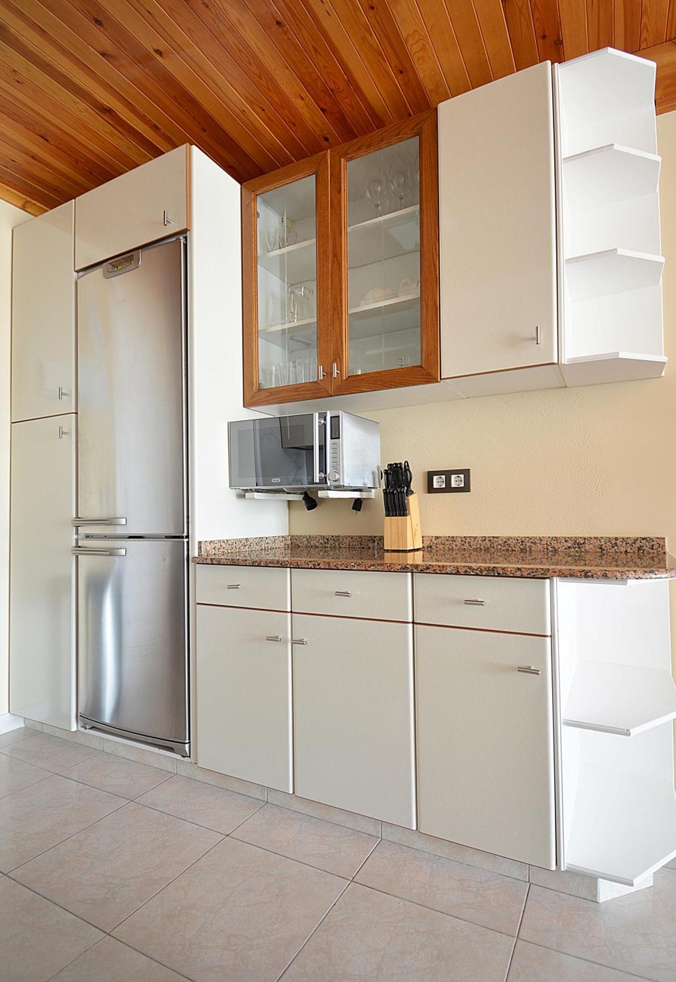 Galihost - Apartamento Con Vistas En Pedras Negras O Grove Luaran gambar